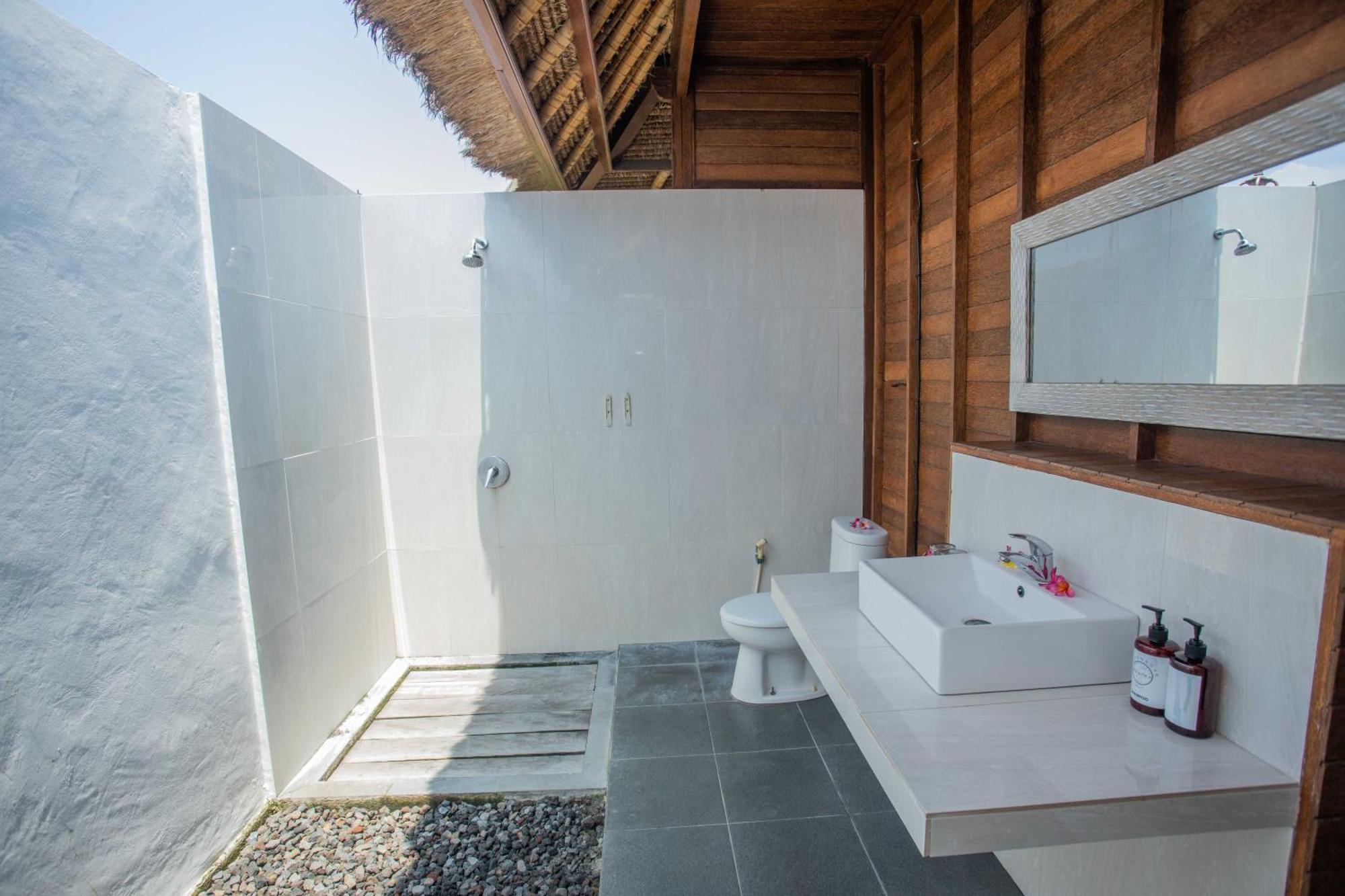 Lembongan Mantra Huts Hotel Екстериор снимка