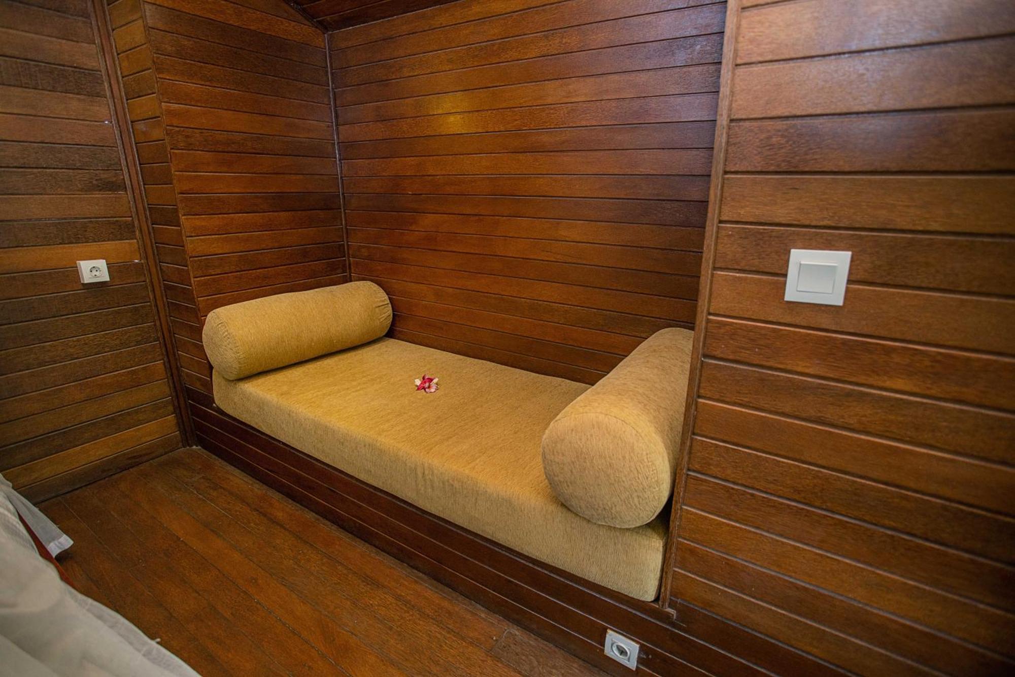 Lembongan Mantra Huts Hotel Екстериор снимка